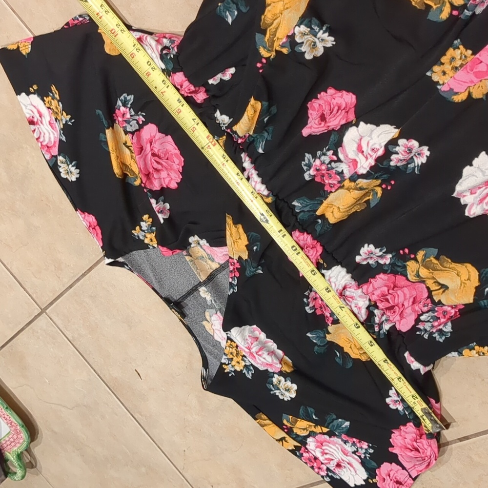 Torrid Floral Faux Wrap Dress Size 2 - Picture 5 of 5